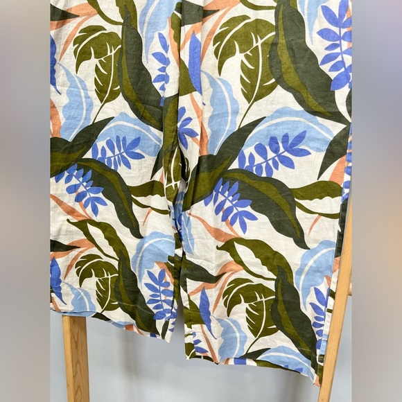 TAHARI 💯 Linen tropical print wide leg crop pants size L. - Picture 3 of 12